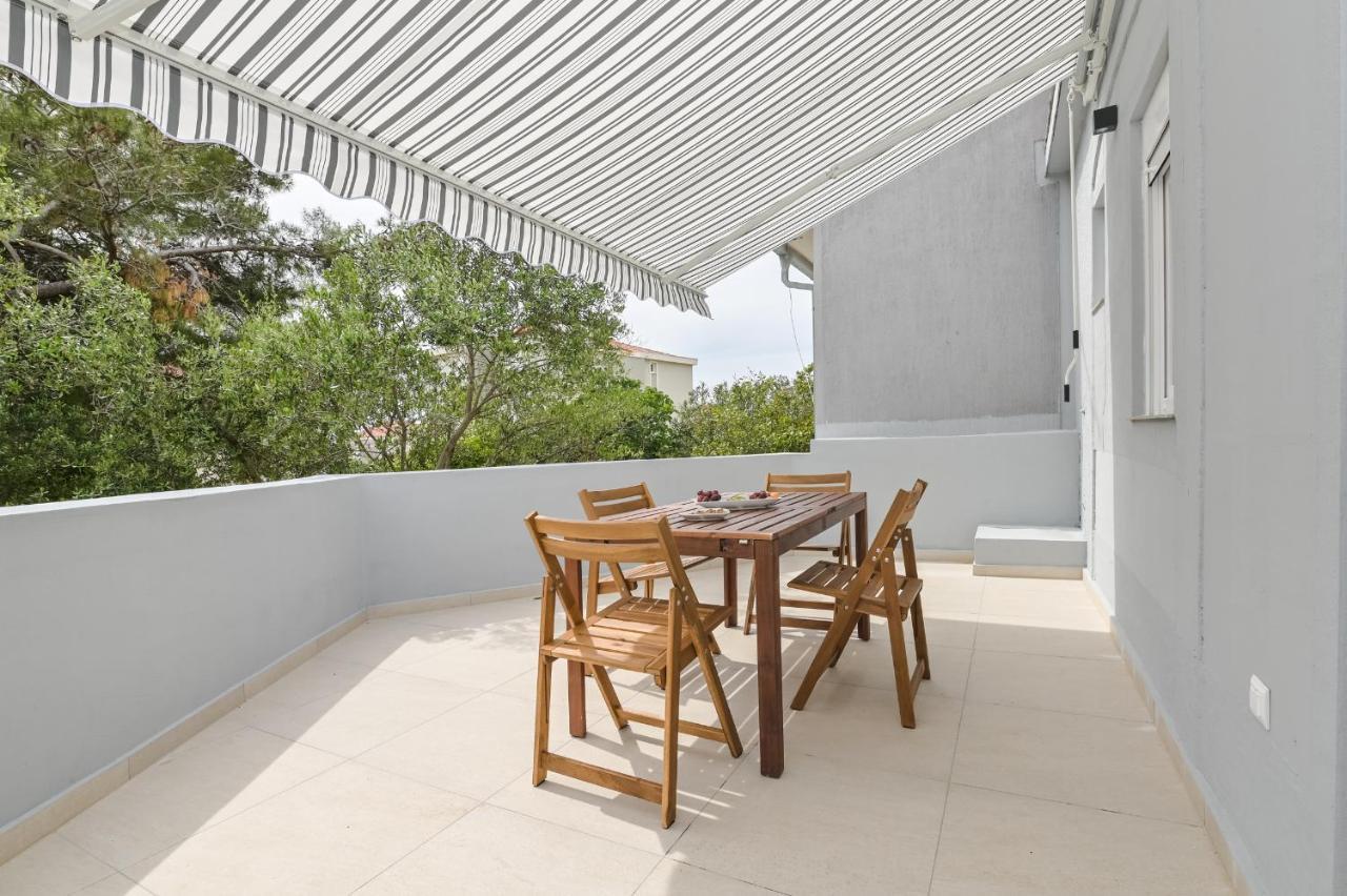 Double L House Apartamento Novalja Exterior foto